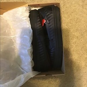 Quilted Opening Ceremony Slip On Vans Black